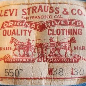Levi Jean 550 38x30